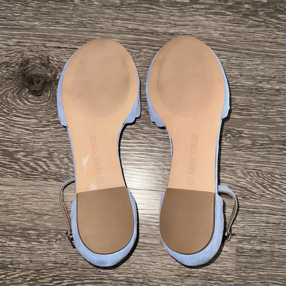 NWOT Crown Vintage flat strappy sandals - Picture 7 of 7